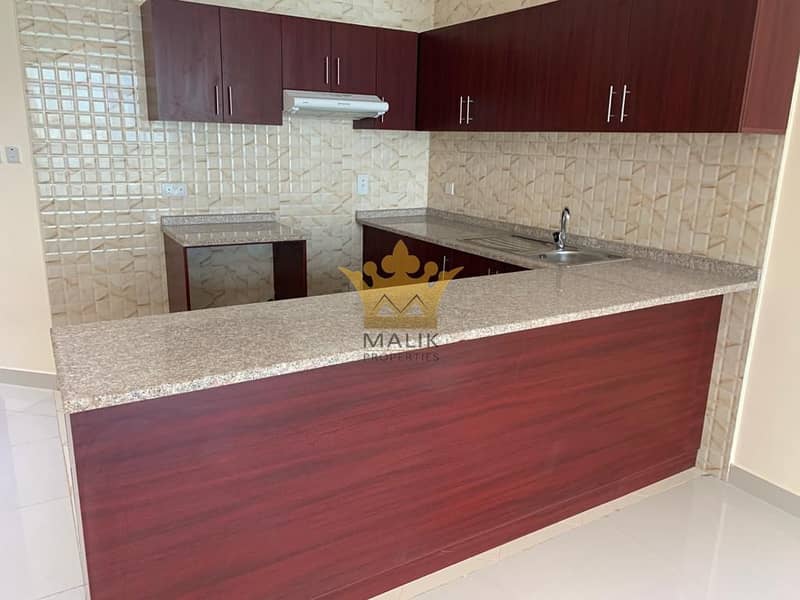 4 Kitchen-403. jpg