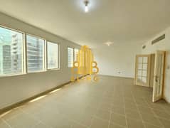 Spacious 3BHK With Maid Room