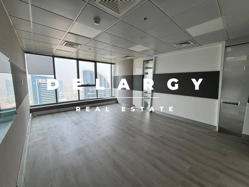 Vacant Fitted Office | High Floor | Lake View