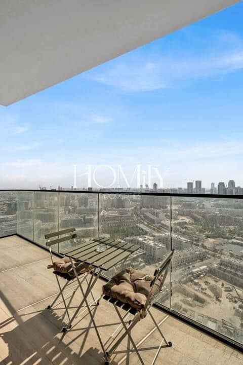 3 balcony 2. jpeg