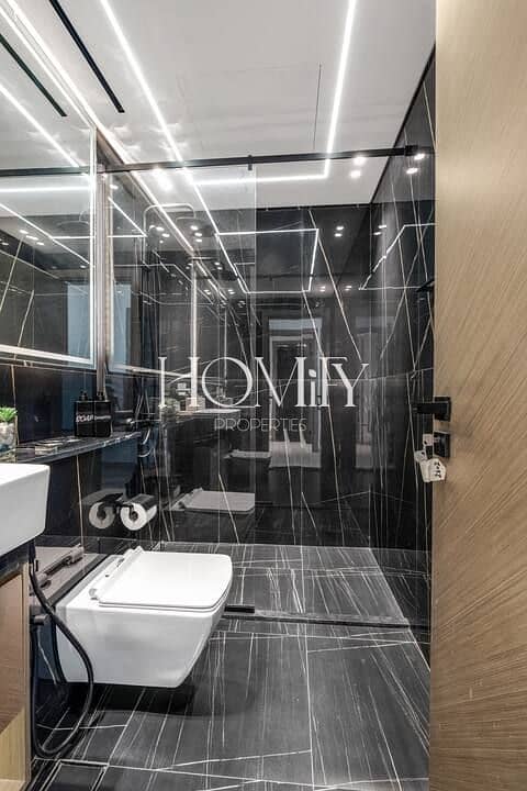 7 bathroom 1. jpeg