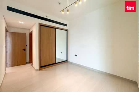 1 Bedroom Flat for Sale in Jumeirah Village Circle (JVC), Dubai - Smart Home | Burj Khalifa and Marina View