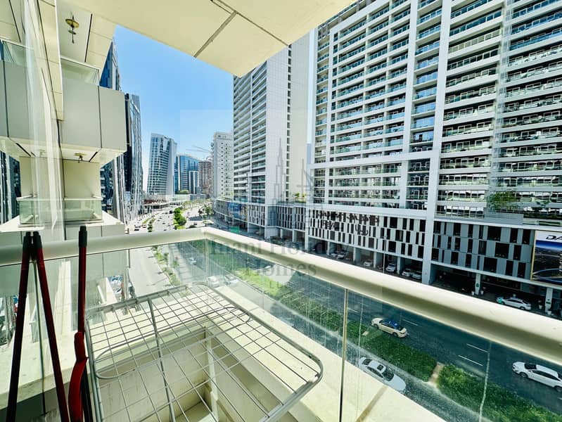 Elegant 1BR With all Bills| Close to Dubai Mall - Image 32