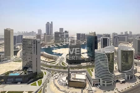 2 Bedroom Apartment for Rent in Downtown Dubai, Dubai - Desirable Unit in a Prestigious Location | Vacant