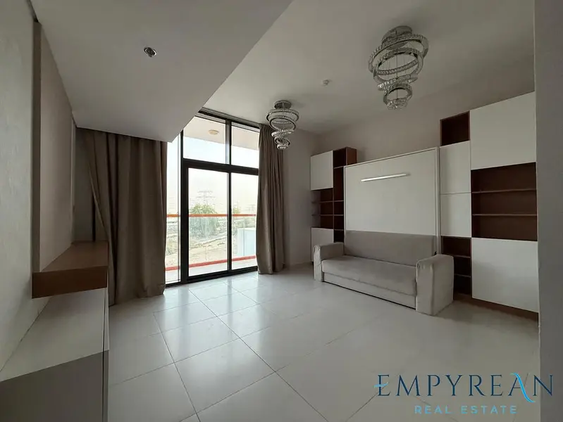 Spacious & Bright 3BR Furnished Apt with Open Views