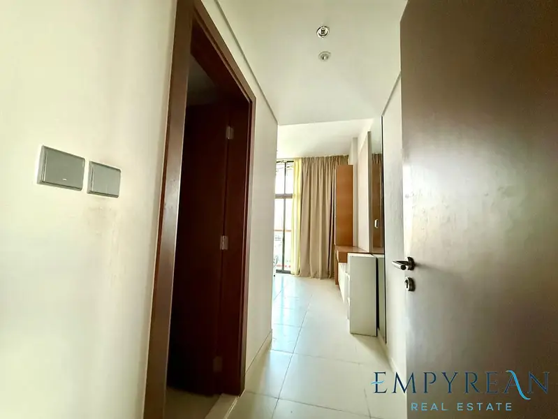 Spacious & Bright 3BR Furnished Apt with Open Views