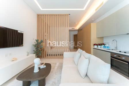 Studio for Rent in Business Bay, Dubai - Chic Design | Prime Location | Iconic Address