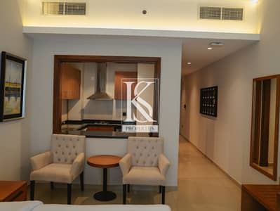 Studio for Rent in Barsha Heights (Tecom), Dubai - DSC01582 Cropped. jpg