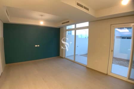 3 Bedroom Townhouse for Rent in DAMAC Hills 2 (Akoya by DAMAC), Dubai - Multiple Cheques | Middle 3BR Townhouse | B2B