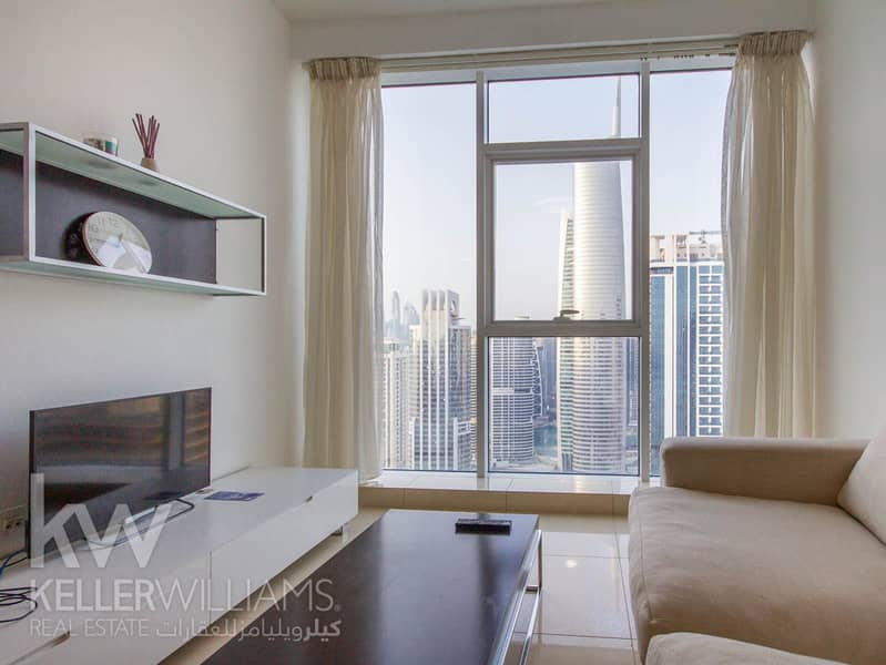 Stunning 1-Bedroom Duplex Apartment | Lake View