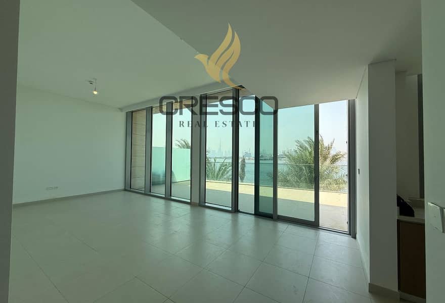Canal View | Maids Room | Burj Khalifa View Canal View | Maids Room | Burj Khalifa View