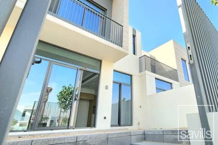 3 Bedroom Townhouse for Rent in Arabian Ranches 3, Dubai - Park Facing | Single Row | Mid August