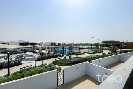 5 Bedroom Villa for Rent in Dubai South, Dubai - Single Row | Brand New | Beachfront View