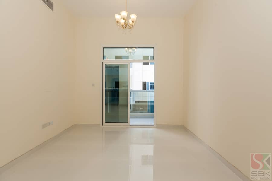 5 Al Awadhi Building Al Warqa (70). JPG