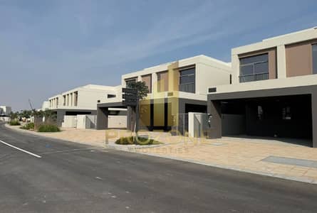 فیلا 3 غرف نوم للايجار في دبي الجنوب، دبي - 2. jpg