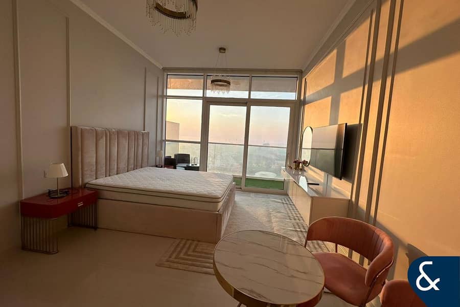 High Floor | Golf Views | Furnished | Balcony - Image 7