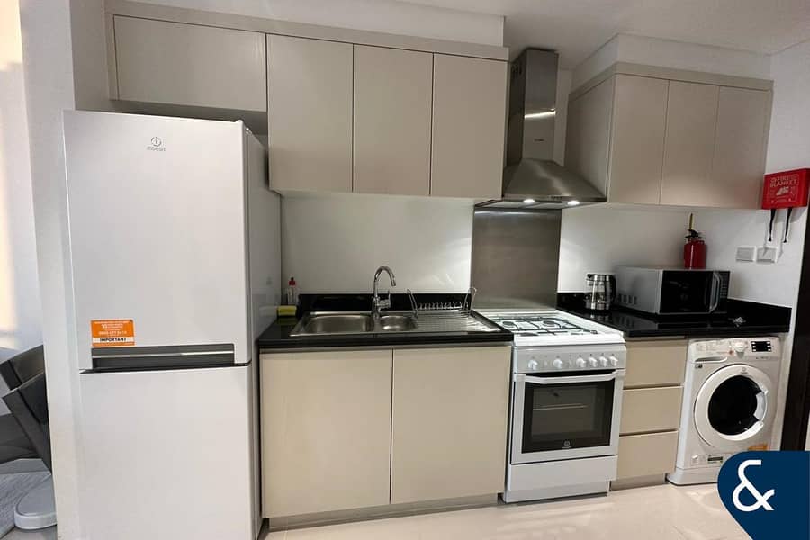 High Floor | Golf Views | Furnished | Balcony - Image 8