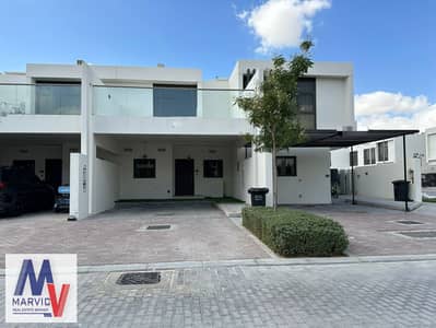 3 Bedroom Townhouse for Sale in DAMAC Hills 2 (Akoya by DAMAC), Dubai - 51d70f64-e8b8-4c96-a66a-a47a7baa50ee. jpg