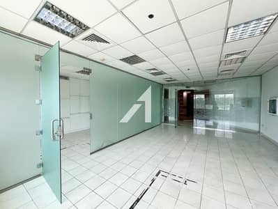 Office for Rent in Al Quoz, Dubai - Facing SZR | Close to Metro | Ready Fitted Office