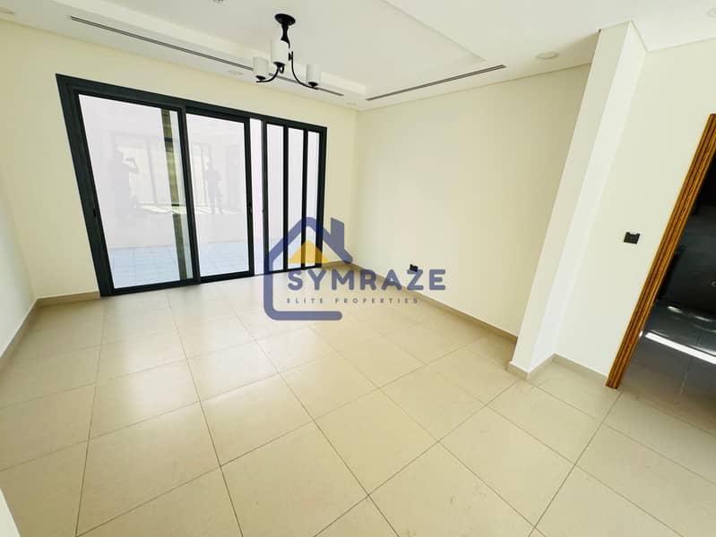 LUXURIOUS 4-BEDROOM MODERN VILLA WITH PRIVATE POOL - Image 8