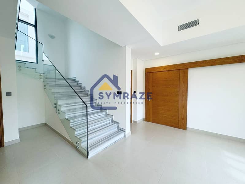 LUXURIOUS 4-BEDROOM MODERN VILLA WITH PRIVATE POOL - Image 22