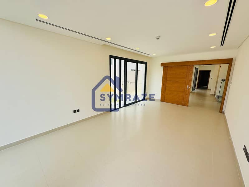 LUXURIOUS 4-BEDROOM MODERN VILLA WITH PRIVATE POOL - Image 24