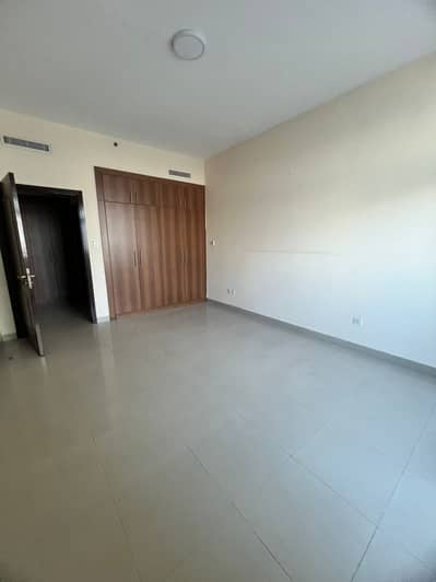 2 Cпальни Апартаменты в аренду в Аль Касба, Шарджа - IMG-20250603-WA0191. jpg