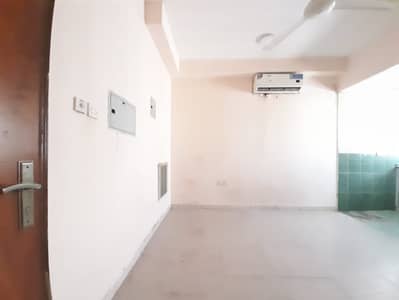 استوديو  للايجار في مويلح، الشارقة - IMG-20241019-WA0069. jpg