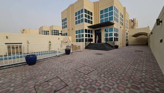 4 Bedroom Villa for Rent in Barashi, Sharjah - 529868fe-5f13-4196-85c5-eacc8668d355. jpeg