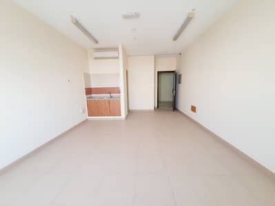 工业园区， 夏尔迦 写字楼待租 - 20250730_161043. jpg