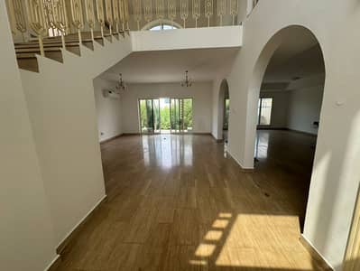 4 Cпальни Вилла в аренду в Аль Миргаб, Шарджа - IMG-20250723-WA0105. jpg