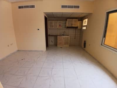 استوديو  للايجار في مويلح، الشارقة - 20250710_112926. jpg