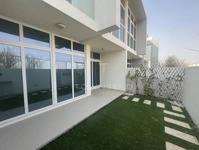 3 Bedroom Townhouse for Sale in DAMAC Hills 2 (Akoya by DAMAC), Dubai - Single Row | Unfurnished | Vacant