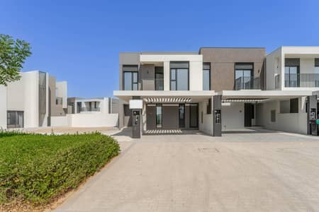 4 Bedroom Villa for Rent in Dubai South, Dubai - Vacant | Largest Plot | Corner Unit