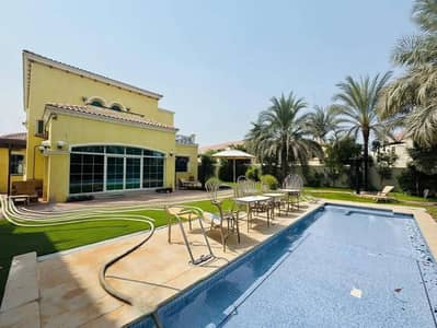 4 Bedroom Villa for Rent in Jumeirah Park, Dubai - Sunlit Interior | Drivers Room | Vastu Approved