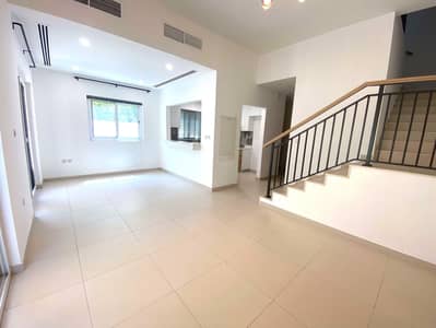 4 Bedroom Townhouse for Rent in Dubailand, Dubai - Pool and Park View | Landscaped | Vacant