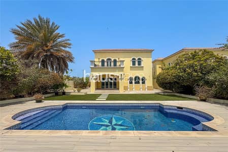 3 Bedroom Villa for Rent in Jumeirah Park, Dubai - 3 Bedroom Large | Huge Corner Plot | D6