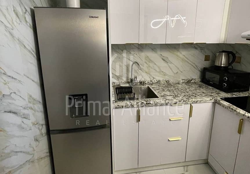 Fully Upgraded | Next to Metro | Marina View - Image 7