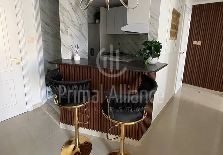 Fully Upgraded | Next to Metro | Marina View - Image 9