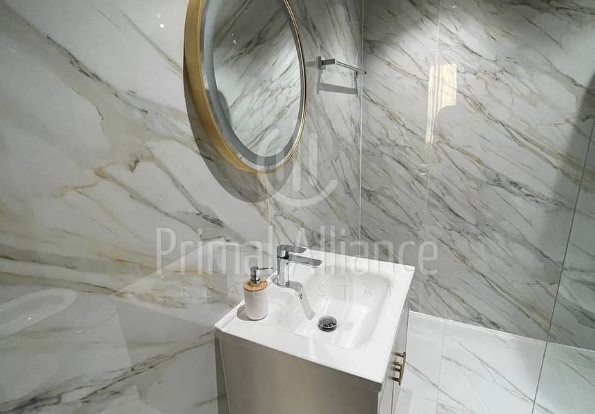 Fully Upgraded | Next to Metro | Marina View - Image 14