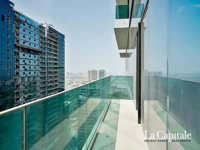 2 Bedroom Flat for Rent in Bur Dubai, Dubai - Luxury 2BR | Furnished | Sea & Burj Khalifa Views