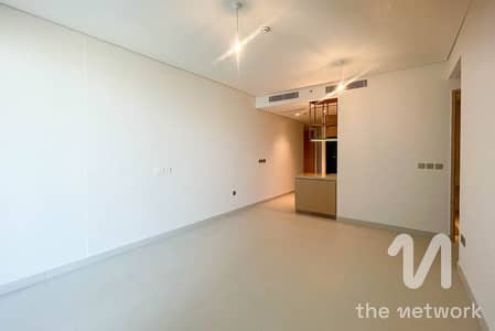 2 Bedroom Flat for Rent in Downtown Dubai, Dubai - Brand new | 12 cheque option | Dubai mall access