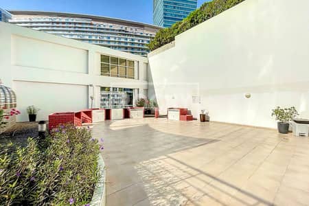 Studio for Rent in Business Bay, Dubai - Furnished | Pets Allowed | Ready to Move