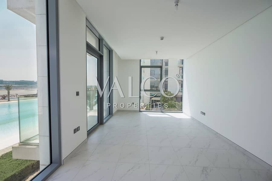 Full Lagoon View | Vacant | Corner Unit