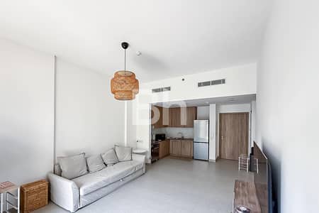 1 Bedroom Flat for Rent in Town Square, Dubai - Modern Finish | Furnished 1BR | Pool View