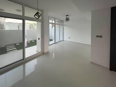 3 Bedroom Townhouse for Sale in DAMAC Hills 2 (Akoya by DAMAC), Dubai - Single Row | Vacant | Near Pool and Park