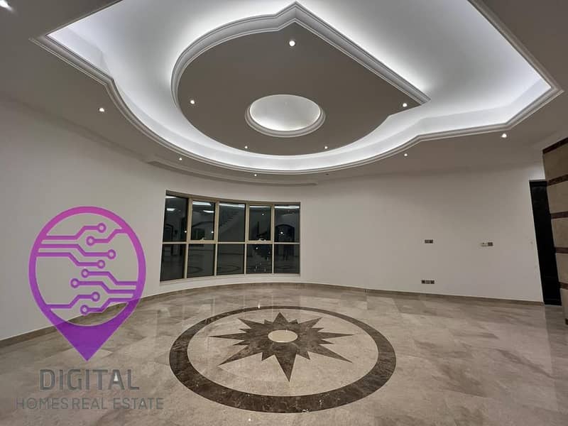 5 Bedrooms | Independent Villa | Big Garden Stunning