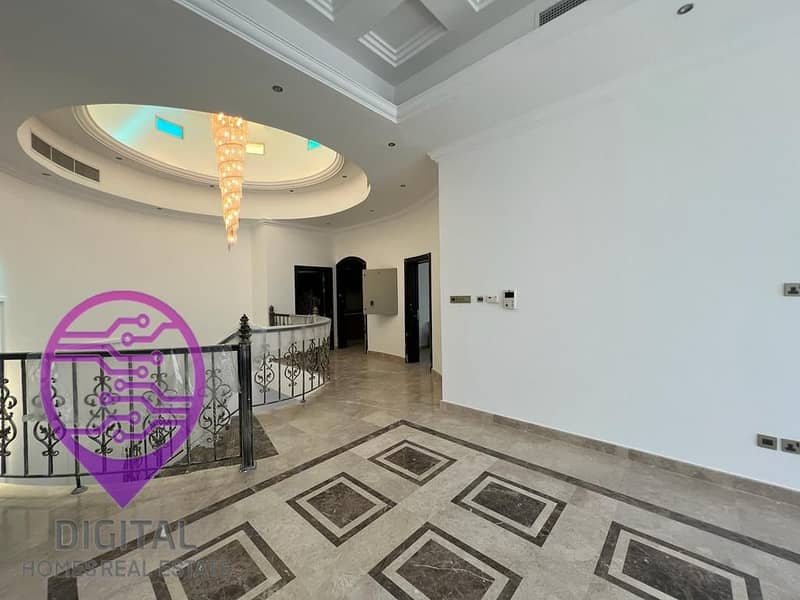 5 Bedrooms | Independent Villa | Big Garden Stunning - Image 9