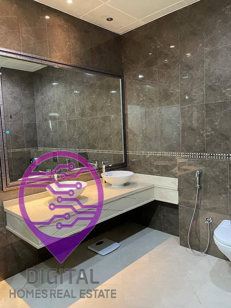 5 Bedrooms | Independent Villa | Big Garden Stunning - Image 29