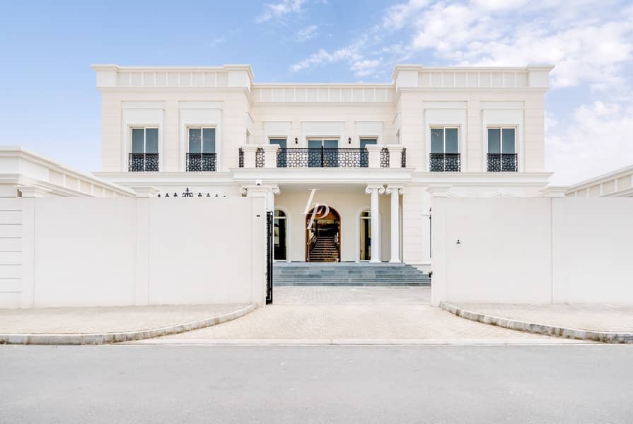 8-Bed Pearl Jumeirah Villa |Sea Facing |